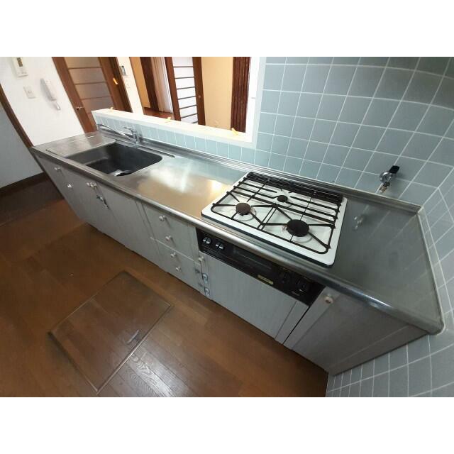 キッチン